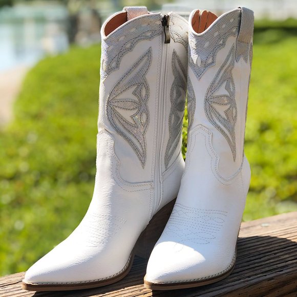 White Iridescent Metallic Applique Pointy Toe Block Heel Cowgirl Western Boots - Picture 12 of 15